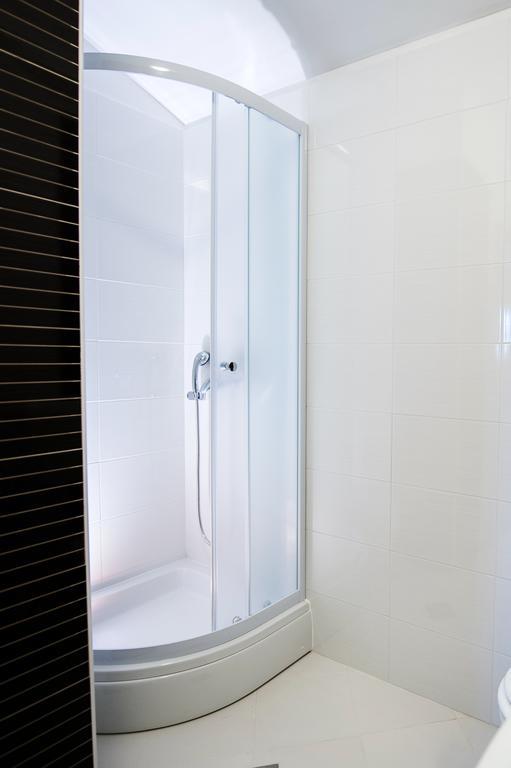 Apartments Centener ロヴィニ エクステリア 写真